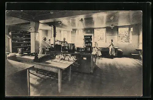 AK Kennenburg, Blick in eine Grossküche