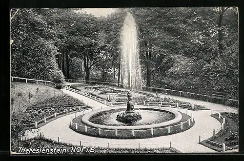 AK Hof i. B., Theresienstein, Springbrunnen