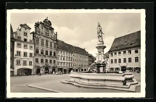 AK Landsberg /Lech, Markt mit Brunnen