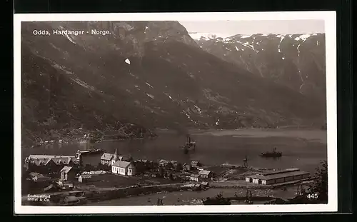 AK Odda /Hardanger, Panorama mit Booten