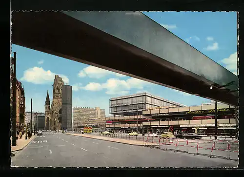 AK Berlin, Tauentzienstrsse mit Europa-Center und Kaiser-Wilhelm-Gedächtniskirche