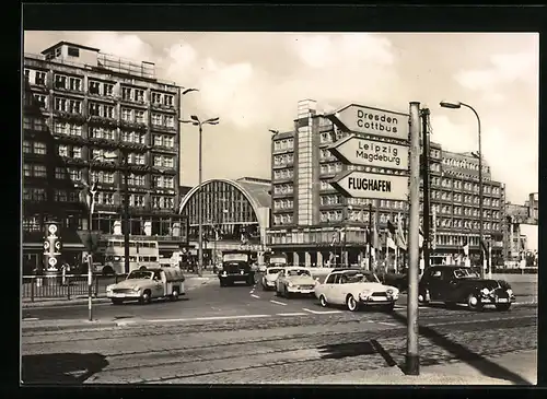 AK Berlin, Alexanderplatz mit Litfasssäule