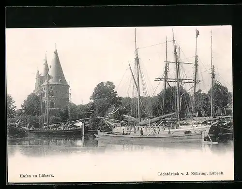 AK Lübeck, Hafen und Holstentor