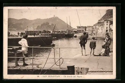 AK San Sebastian, Un detalle del Puerto