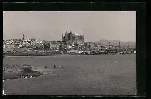 AK Palma de Mallorca, Panorama vom Wasser aus