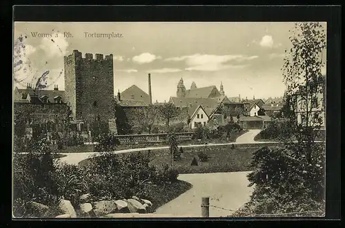 AK Worms a. Rh., Teilansicht mit Torturmplatz