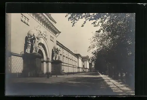 AK St.-Pétersbourg, L`Amirauté