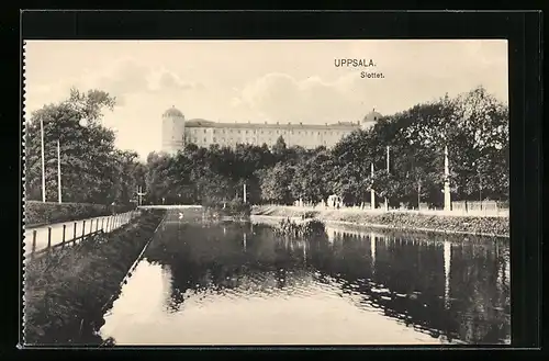 AK Uppsala, Slottet