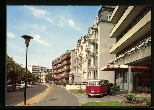 AK Bad Nauheim, VW Bus T1 in der Ludwigstrasse