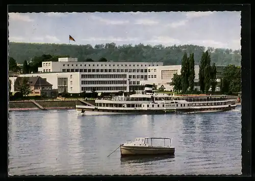 AK Bonn, Bundeshaus mit Dampfer