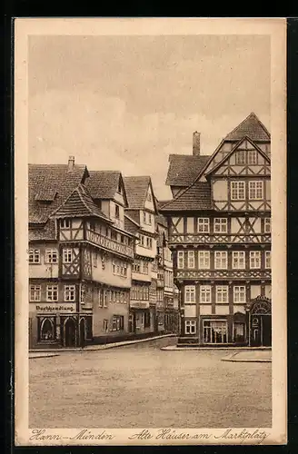 AK Hann.-Münden, Alte Häuser am Marktplatz