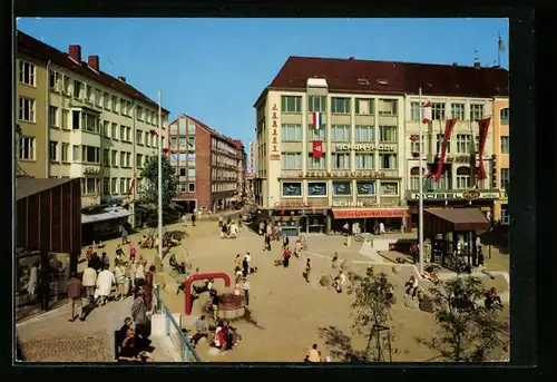 AK Kiel, Passanten auf dem Markt