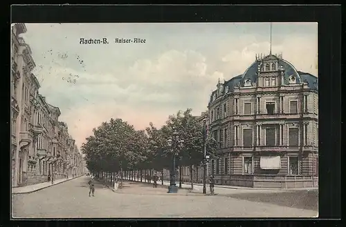 AK Aachen-B., Kaiser-Allee mit Passanten