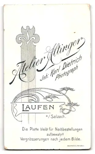 Fotografie Atelier Altinger, Laufen a. d. Salzach, hübsches junges Mädchen zur Kommunion mit Kerze