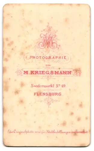 Fotografie M. Kriegsmann, Flensburg, Nordermarkt 49, Charmanter Herr mit Backenbart