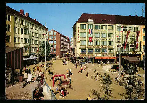 AK Kiel, Passanten auf dem Markt