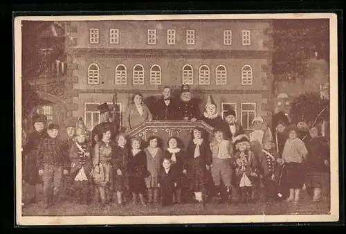 AK Schippers v. d. Ville Zwergen-Stadt, Liliputaner