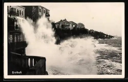 AK Susak, Blick auf das stürmische Meer