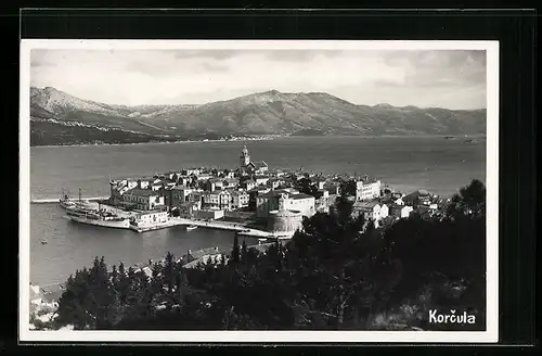 AK Korcula, Dampfer im Hafen des Ortes