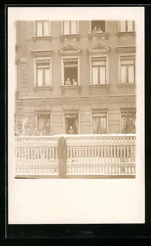 Foto-AK Dresden-Striesen, Bergmannstrasse 3