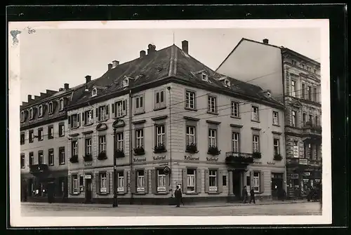 AK Karlsruhe am Rhein, Restaurant Kaiserhof am Platz