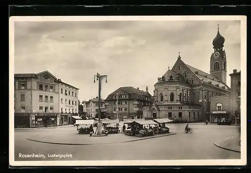 AK Rosenheim, Verkaufsstände auf dem Ludwigsplatz an der Kirche