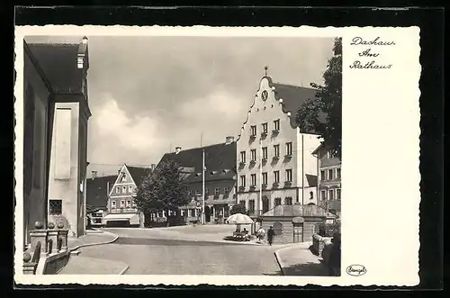 AK Dachau, auf dem Platz vor dem Rathaus