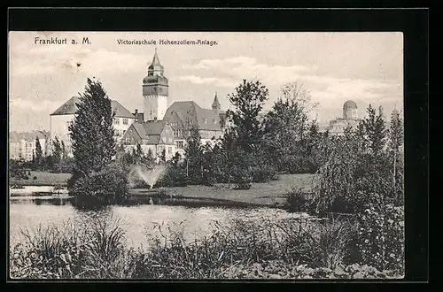 AK Frankfurt-Westend, Blick von der Hohenzollern-Anlage auf die Victoriaschule