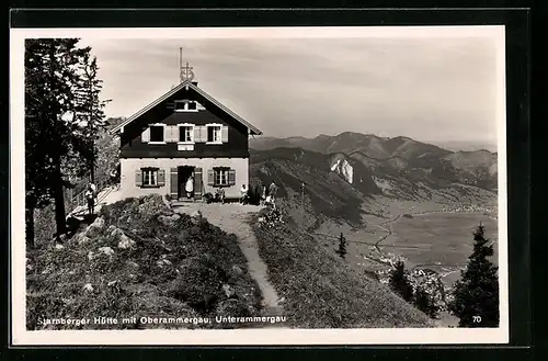 AK Oberammergau, vor der Starnberger Hütte mit Blick auf die Stadt im Tal und Unterammergau im Hintergrund