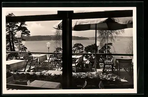 AK Berlin, Cafe Wannsee-Terrassen, Blick auf den Wannsee