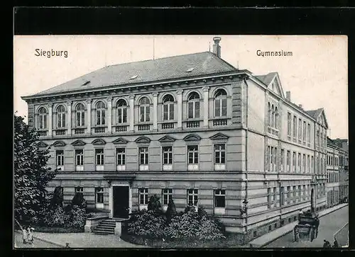 AK Siegburg, Gymnasium mit Strasse aus der Vogelschau