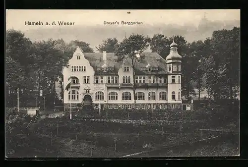 AK Hameln /Weser, Gasthaus Dreyers Biergarten aus der Vogelschau