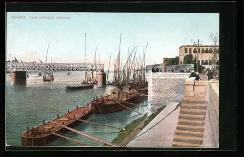 AK Cairo, The Opened Bridge