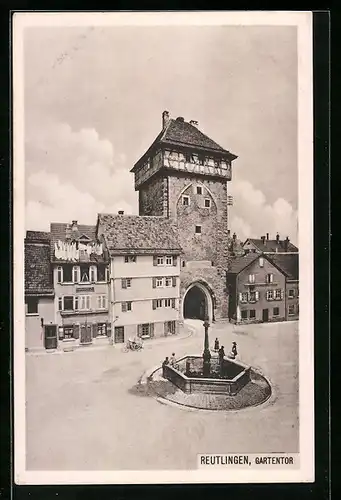 AK Reutlingen, Gartentor mit Brunnen aus der Vogelschau