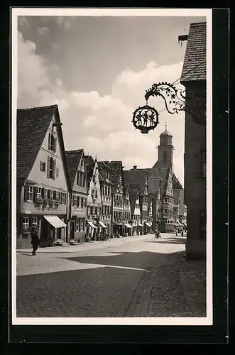 AK Dinkelsbühl, Segringerstrasse mit Dreimohrenschild