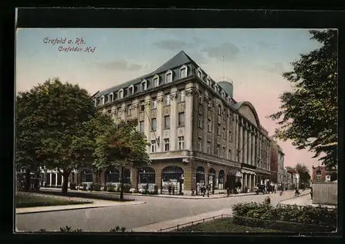 AK Crefeld a. Rh., Hotel Crefelder Hof mit Strassenkreuzung