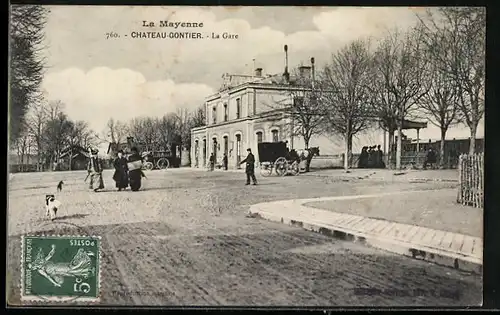AK Chateau-Gontier, La Gare, Bahnhof
