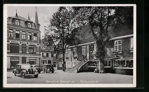 AK Eckernförde, auf dem Rathausmarkt, Möbelgeschäft und Kaffeehaus