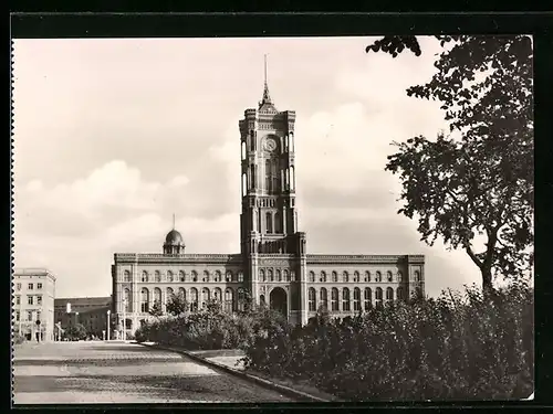 AK Berlin, Rathaus mit Strasse