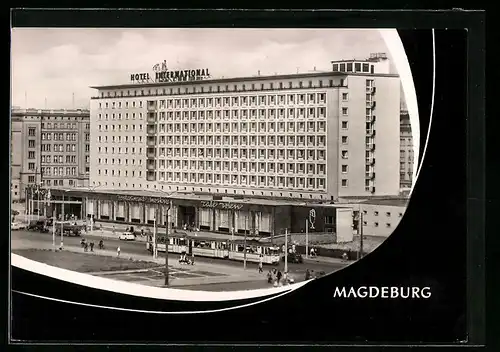 AK Magdeburg, Hotel International und Café Wien, Strassenbahn