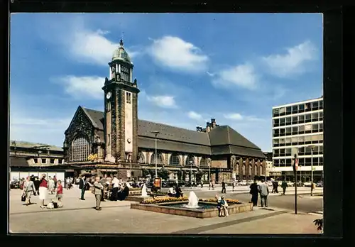 AK Hagen /Westf., Hauptbahnhof mit modernem Gebäude