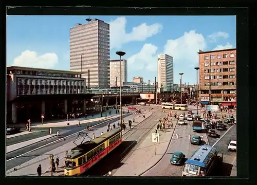 AK Essen, Bahnhofvorplatz mit Hochhäusern