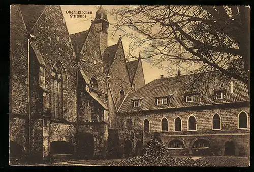 AK Obernkirchen, Im Stiftshof