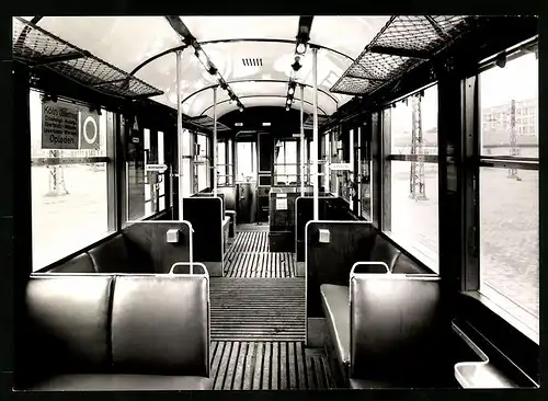 Fotografie C. Hartzenbusch, Junkersdorf, Strassenbahn Triebwagen Nr. 123, Tram Innenansicht Köln-Ubierring