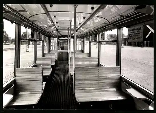 Fotografie C. Hartzenbusch, Junkersdorf, Innenansicht Strassenbahn Triebwagen Nr. 83 der Verkehrsbetriebe Köln am Depot