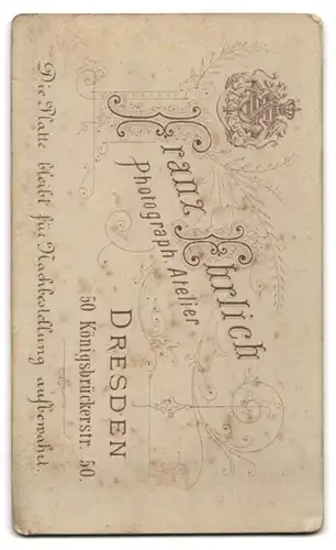 Fotografie Franz Ehrlich, Dresden, Königsbrückerstr. 50, Junger Herr im Anzug mit Fliege