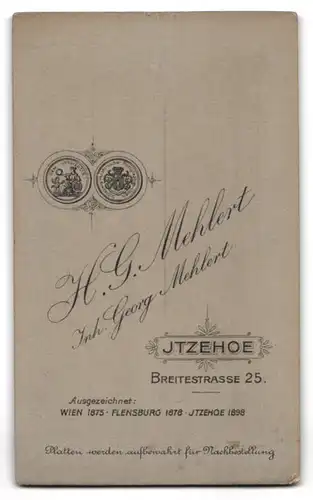 Fotografie H. G. Mehlert, Itzehoe, Breitestr. 25, Junge Dame mit langen Haaren