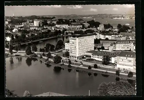 AK Kiel, Blick vom Rathaus auf den Ort