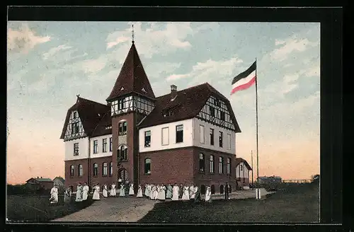 AK Hademarschen, Landwirtschaftl. Haushaltungsschule mit Fahne