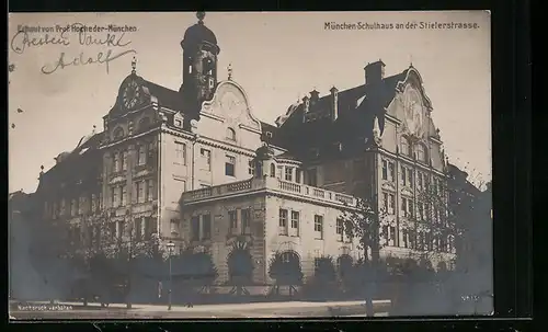AK München, Schulhaus an der Stielerstrasse